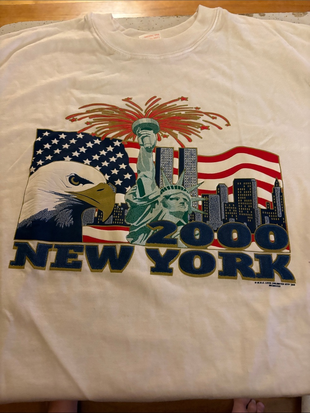 Vintage White New York 2000 Graphic Crewneck T-Shirt